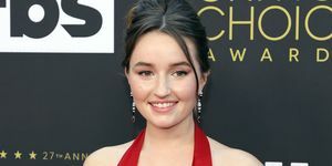 Los Angeles, Kalifornija 13. ožujka Kaitlyn Dever prisustvuje 27. godišnjoj dodjeli nagrada kritičara na Fairmont Centuriju plaza 13. ožujka 2022. u los angelesu, kalifornija fotografija amy sussmangetty slike za izbor kritičara udruga