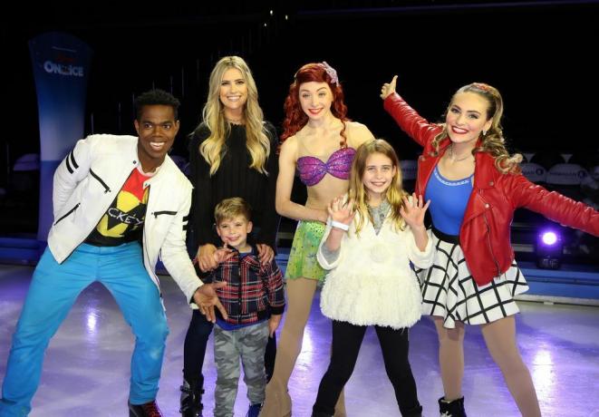 disney on ice predstavlja Mickey's Search Party blagdanski događaj klizanja slavnih