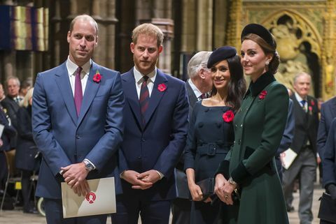 kraljica prisustvuje službi u Westminsterskoj opatiji kojom se obilježava stota obljetnica primirja