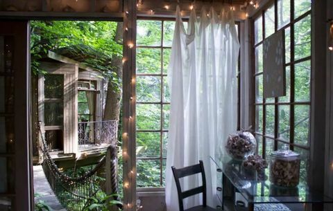 Osamljeno u središtu Treehouse - Atlanta - Airbnb - prostor za sjedenje