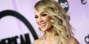 Carrie Underwood nazočila dodjeli američkih glazbenih nagrada 2022. u Microsoftovom kinu 20. studenog 2022. u Los Angelesu, Kalifornija, fotografija tommasa boddiwireimagea