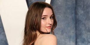 kaitlyn dever prisustvuje oskarovskoj zabavi sajma taštine 2023. čiji je domaćin radhika jones u wallis annenbergu centar za izvedbene umjetnosti 12. ožujka 2023. u Beverly Hillsu, Kalifornija, fotografija Amy Sussmangetty slike