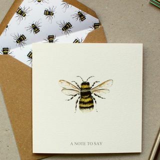 Ručno gotovi pribor za pisanje Bumble Bee Set za ispisivanje slova Dizajniran s opcijskim novčanikom za papire od CottageRts Prekrasan rođendanski poklon