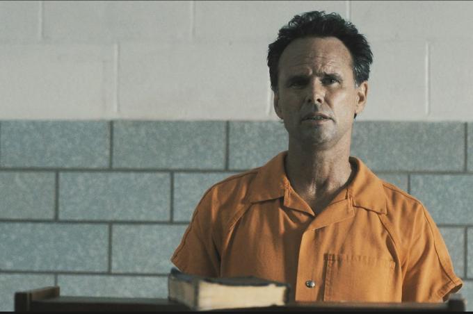 Walton Goggins kao Boyd Crowder u narančastom zatvorskom kombinezonu s biblijski opravdanim finalom iskonskog grada