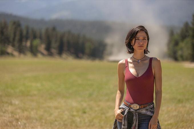 Kelsey Asbille kao Monica Dutton na Yellowstoneu