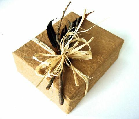 16 ideja za zamatanje poklona za božićne darove - kako zamotati poklone papirima