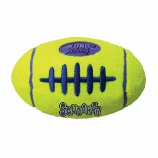 Kong Airdog® Squeaker igračka za nogometnog psa